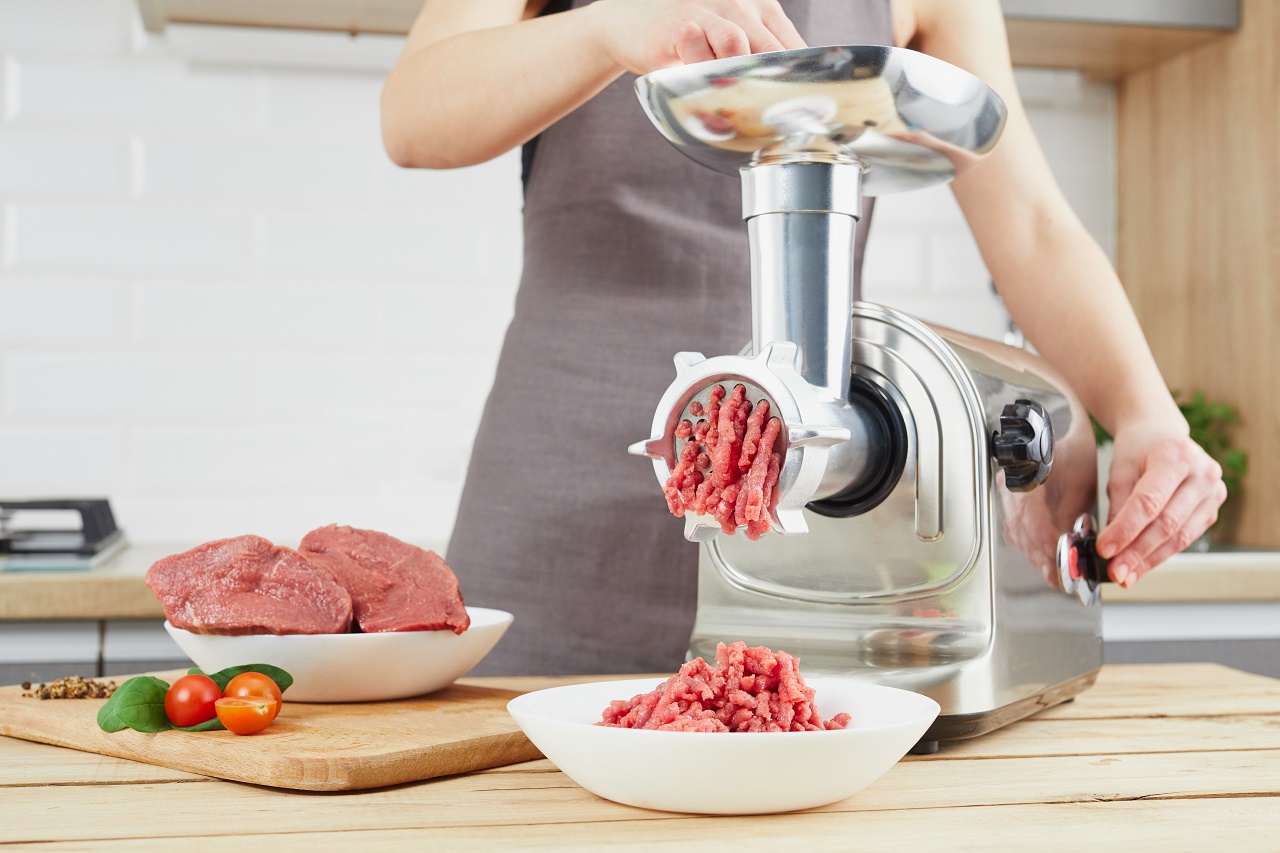 What You Should Know About Manual Meat Grinder Before Getting One