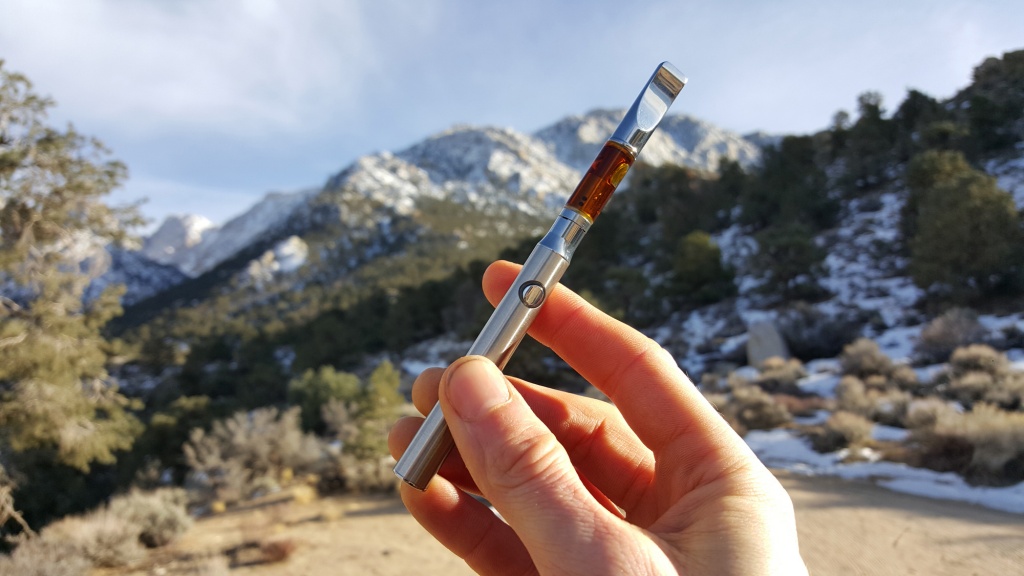 Can I use HHC vape cartridges if I have a health condition?